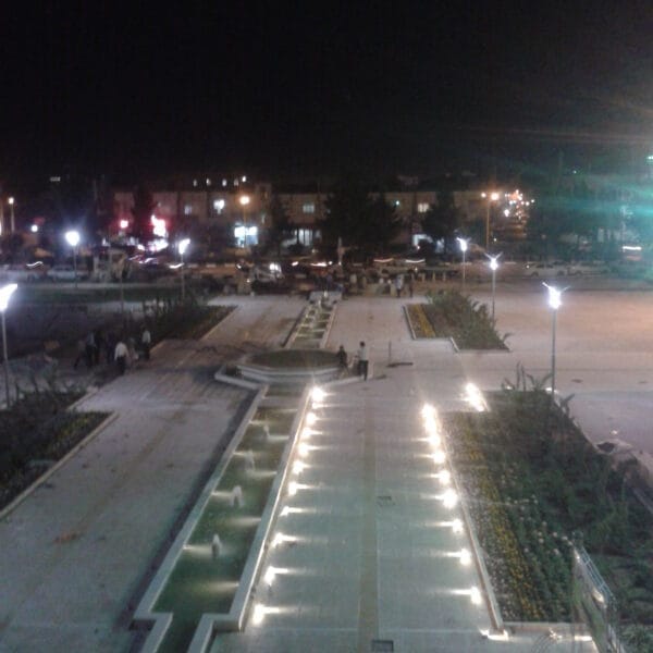 روشنایی و نورپردازی اماکن عمومی