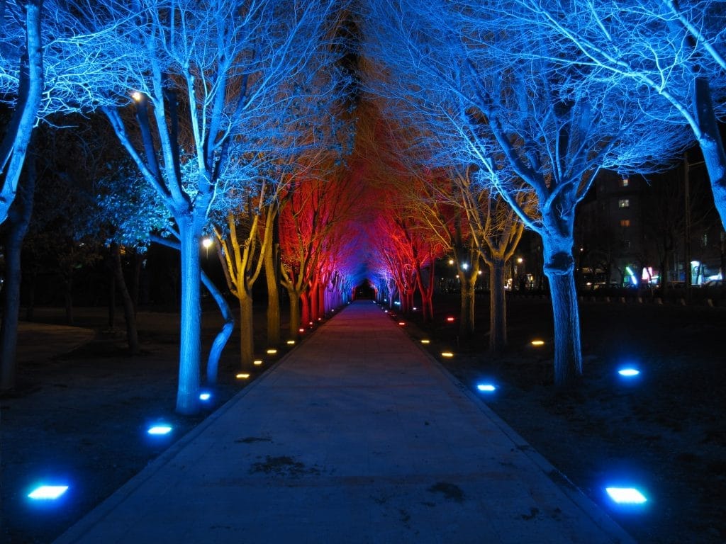 نورپردازی پارک ها و بوستان ها