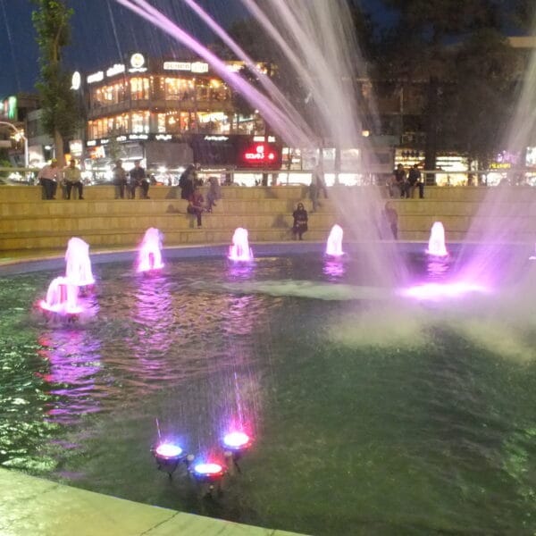 تامین تجهیزات آبنمای میدان هفت حوض