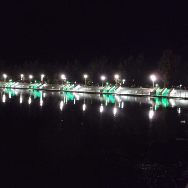 روشنایی و نورپردازی اماکن عمومی