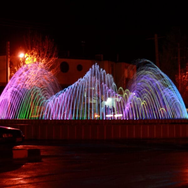 آبنمای میدان فلسطین نی ریز