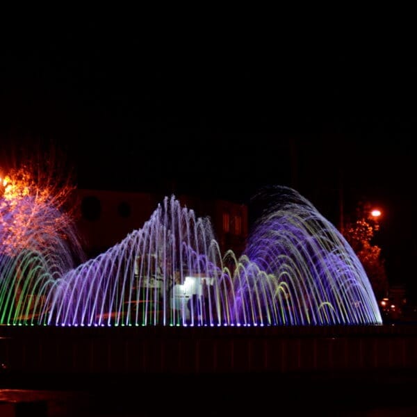 آبنمای میدان فلسطین نی ریز