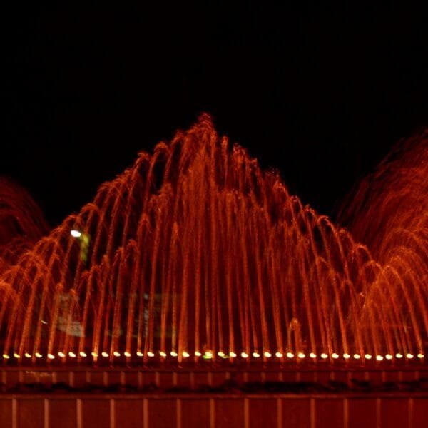 آبنمای متحرک میدان فلسطین نی ریز