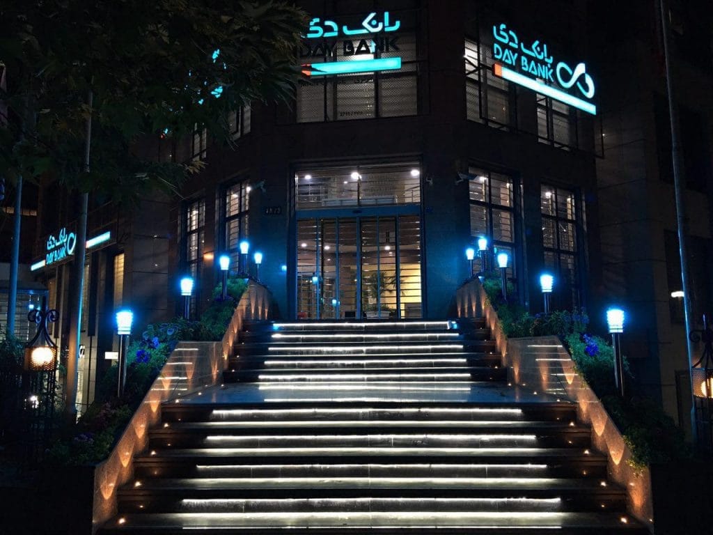 نورپردازی و روشنایی بانک دی