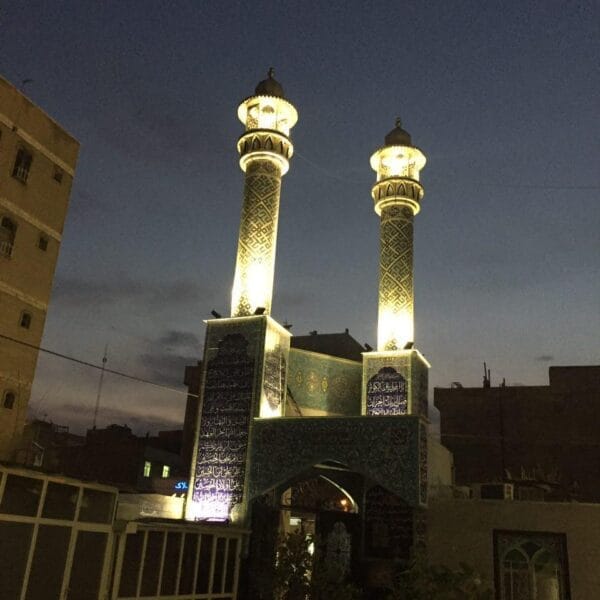 نورپردازی و روشنایی اماکن مذهبی