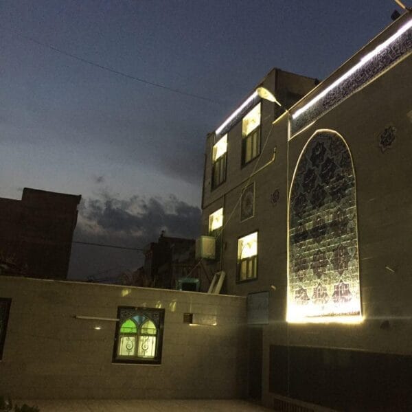 نورپردازی و روشنایی اماکن مذهبی