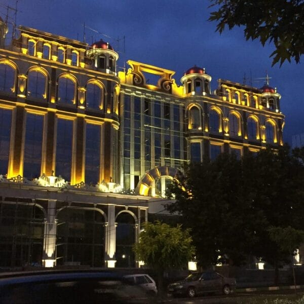 نورپردازی نمای ساختمان گرگان