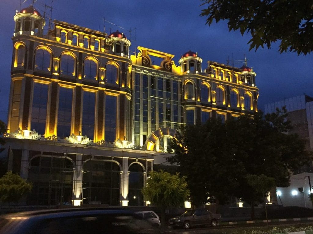 نورپردازی نمای ساختمان گرگان