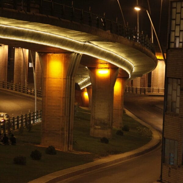 نورپردازی و روشنایی بزرگراه امام علی(ع)